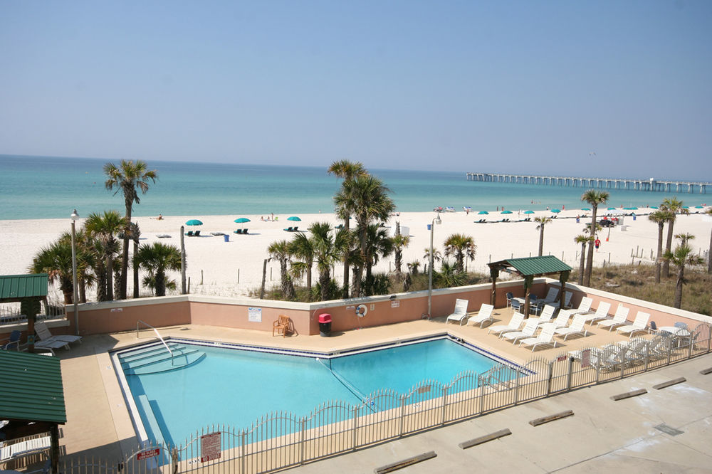 Holiday Terrace Beachfront Hotel, A By The Sea Resort بنما سيتي بيتش المظهر الخارجي الصورة